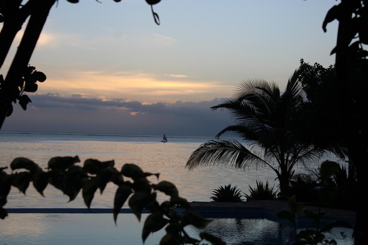 Marafiki Hotel 4*